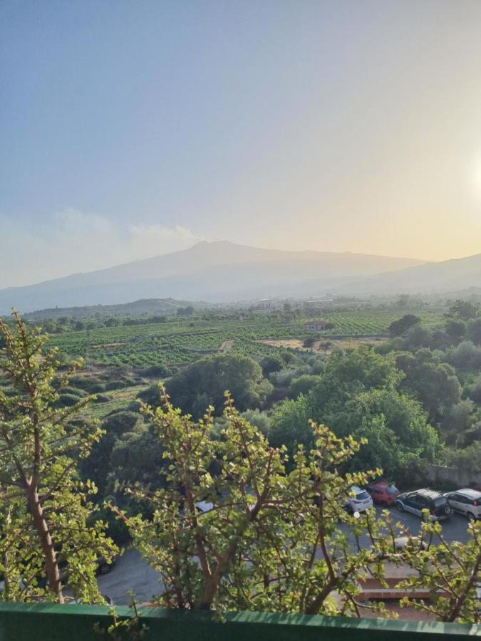 Appartamento Les Roches Noires Giardini-Naxos Exterior foto